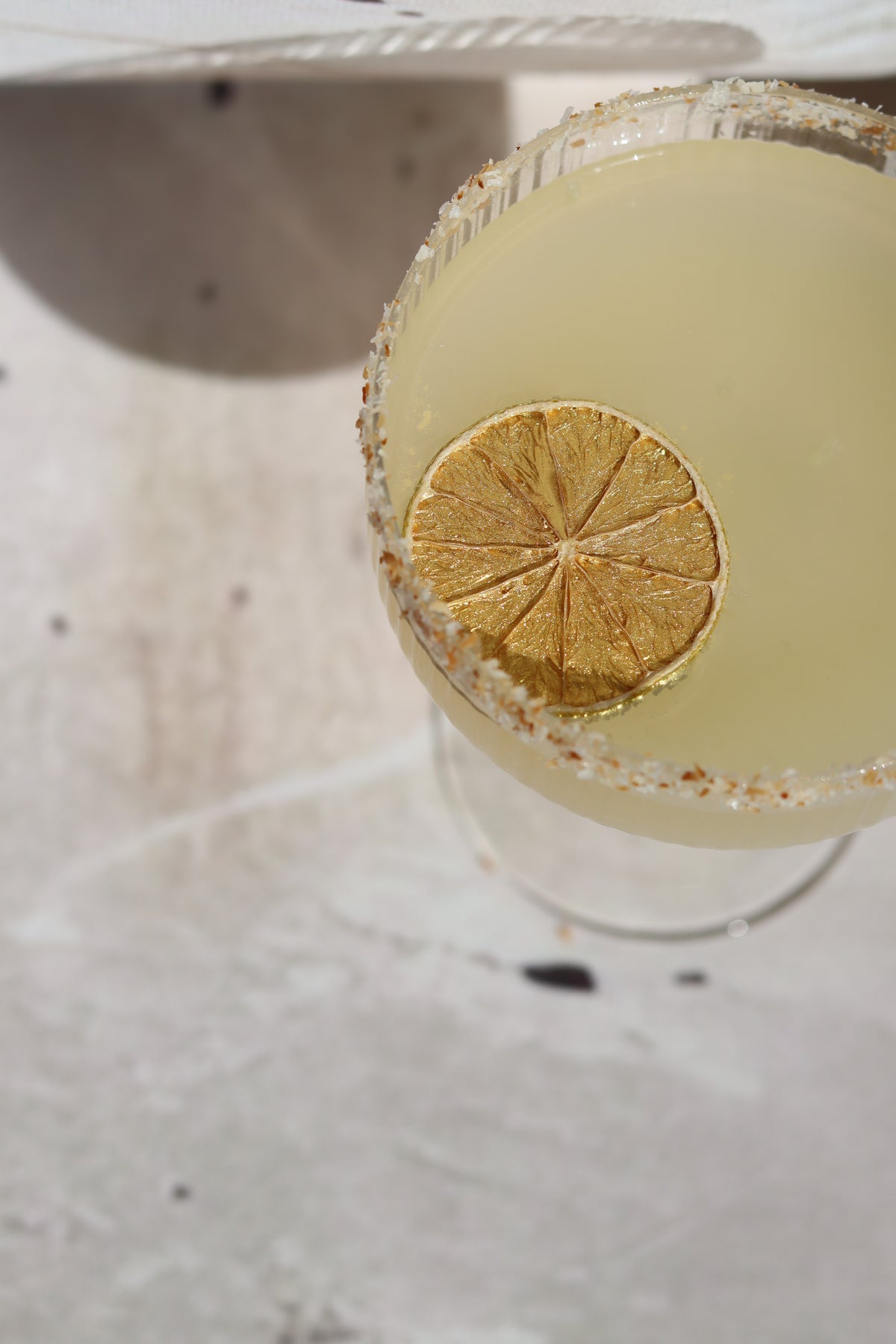 24K Gold Dehydrated Limes (15 Pieces)